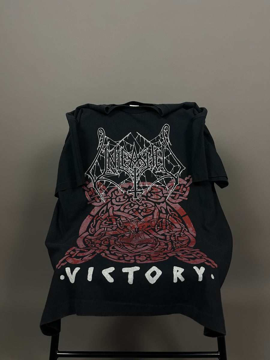 Unleashed 1995 Victory Tour Vintage T-Shirt