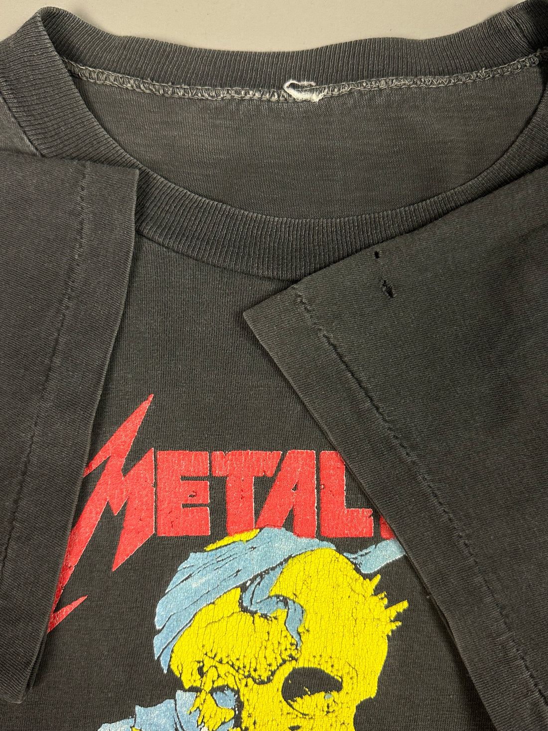 Metallica 1980s Doris Vintage Band T-Shirt