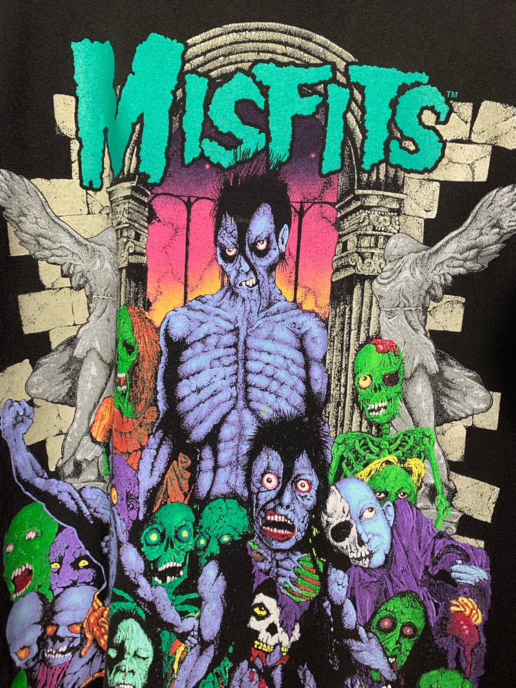 Misfits Shirt Earth A D - High-Quality Printed Brand